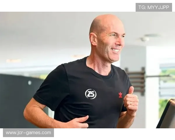 齐达内复出执教时间曝光,未来动向引发球迷热议