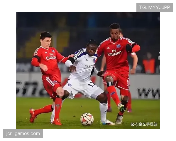 德甲豪门新赛季再聚首，冠军争夺战一触即发