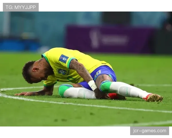 内马尔任意球技惊四座，稳健表现彰显巴西球星竞技状态全面提升